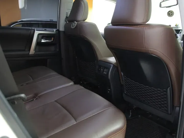 2022 Toyota 4Runner 4.0L 273HP V6 5AT,autocango,china used car exporter,china ev exporter,chinese used car exporter,chinese used ev exporter