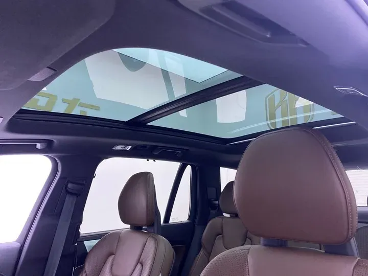 2021 Volvo XC90 2.0T 303HP L4 8AT PHEV 11.6KWH,autocango,china used car exporter,china ev exporter,chinese used car exporter,chinese used ev exporter