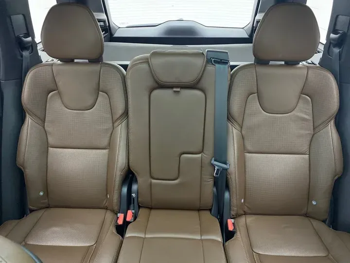 2021 Volvo XC90 2.0T 303HP L4 8AT PHEV 11.6KWH,autocango,china used car exporter,china ev exporter,chinese used car exporter,chinese used ev exporter