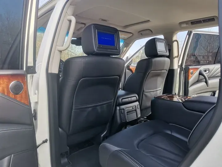 2016 Infiniti QX80 5.6L 398HP V8 7AT,autocango,china used car exporter,china ev exporter,chinese used car exporter,chinese used ev exporter