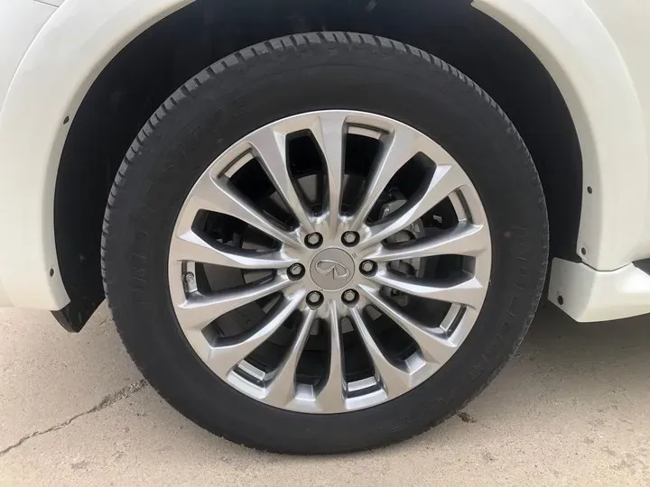 2016 Infiniti QX80 5.6L 398HP V8 7AT,autocango,china used car exporter,china ev exporter,chinese used car exporter,chinese used ev exporter