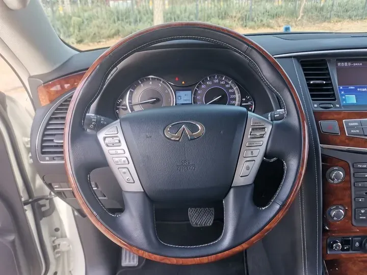 2016 Infiniti QX80 5.6L 398HP V8 7AT,autocango,china used car exporter,china ev exporter,chinese used car exporter,chinese used ev exporter