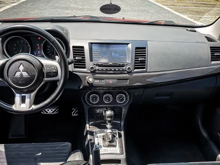 2008 Mitsubishi Lancer 2.0T 295HP L4 6DCT,autocango,china used car exporter,china ev exporter,chinese used car exporter,chinese used ev exporter