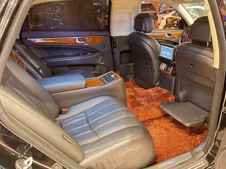 2012 Hyundai Equus 5.0L 430HP V8 8AT,autocango,china used car exporter,china ev exporter,chinese used car exporter,chinese used ev exporter