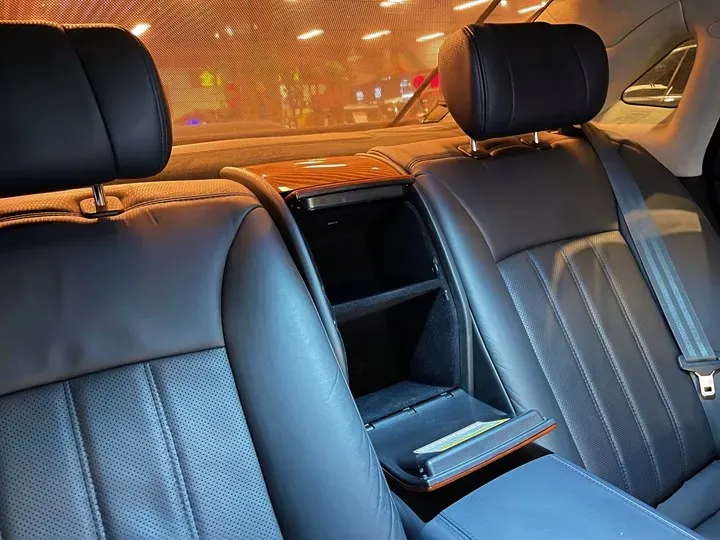 2012 Hyundai Equus 5.0L 430HP V8 8AT,autocango,china used car exporter,china ev exporter,chinese used car exporter,chinese used ev exporter