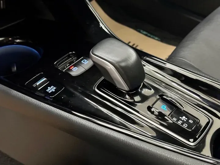 2020 Toyota Izoa E BEV 54.3KWH,autocango,china used car exporter,china ev exporter,chinese used car exporter,chinese used ev exporter