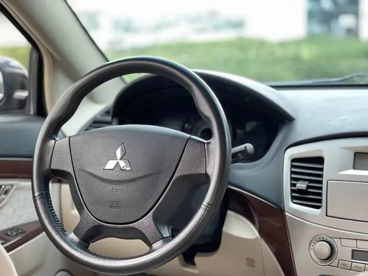 2012 Mitsubishi Galant 2.0L 160HP L4 4AT,autocango,china used car exporter,china ev exporter,chinese used car exporter,chinese used ev exporter