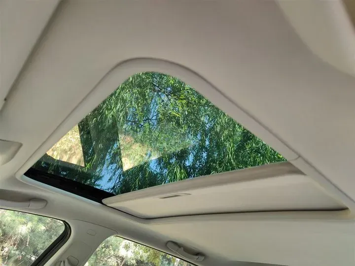 2012 Peugeot 307 1.6L 106HP L4 5MT,autocango,china used car exporter,china ev exporter,chinese used car exporter,chinese used ev exporter