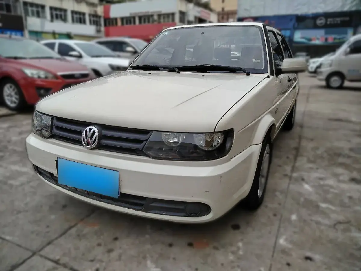 2012 Volkswagen Jetta 1.6L 95HP L4 5MT