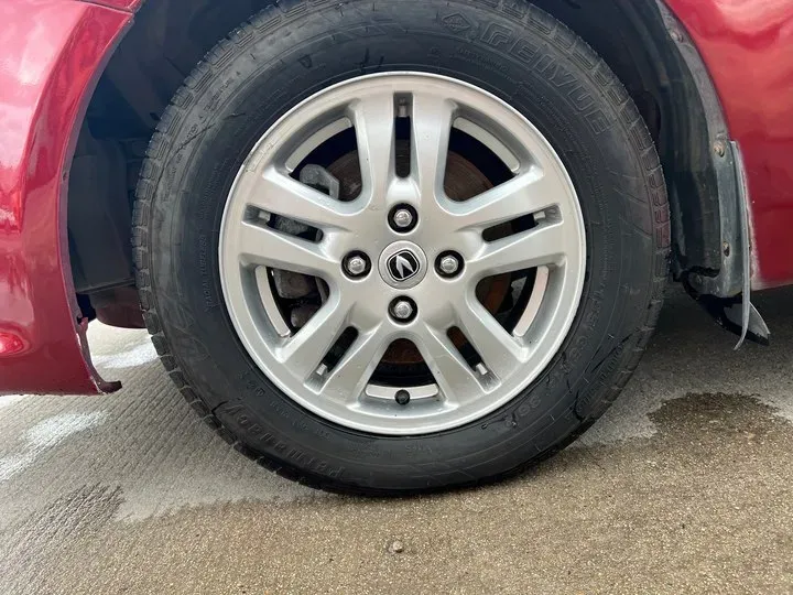 2012 ChangAn Alsvin V5 1.5L 114HP L4 5MT,autocango,china used car exporter,china ev exporter,chinese used car exporter,chinese used ev exporter