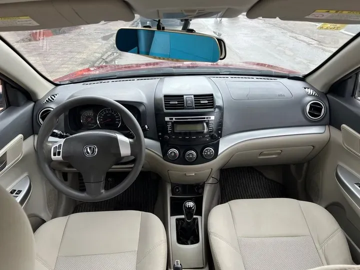 2012 ChangAn Alsvin V5 1.5L 114HP L4 5MT,autocango,china used car exporter,china ev exporter,chinese used car exporter,chinese used ev exporter