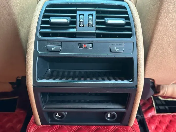 2011 BMW 7 Series 3.0L 258HP L6 6AT,autocango,china used car exporter,china ev exporter,chinese used car exporter,chinese used ev exporter