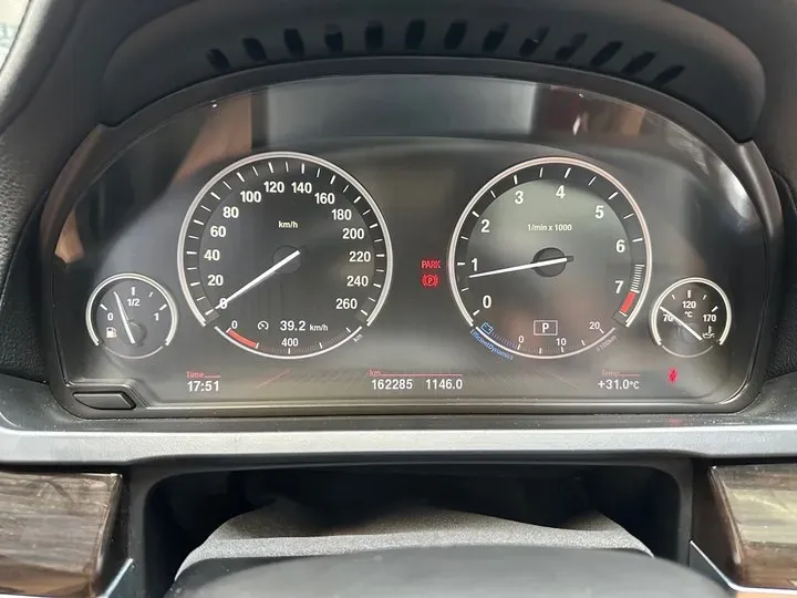 2011 BMW 7 Series 3.0L 258HP L6 6AT,autocango,china used car exporter,china ev exporter,chinese used car exporter,chinese used ev exporter