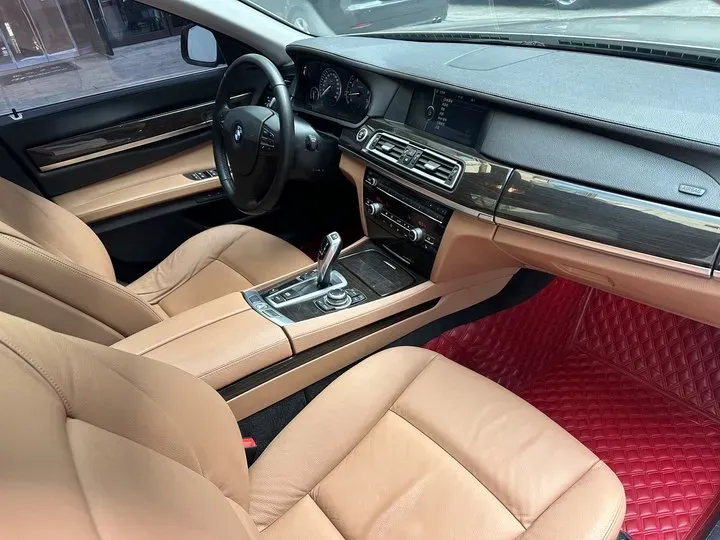 2011 BMW 7 Series 3.0L 258HP L6 6AT,autocango,china used car exporter,china ev exporter,chinese used car exporter,chinese used ev exporter