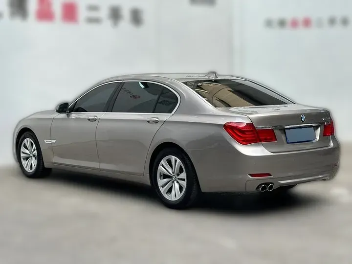2011 BMW 7 Series 3.0L 258HP L6 6AT,autocango,china used car exporter,china ev exporter,chinese used car exporter,chinese used ev exporter