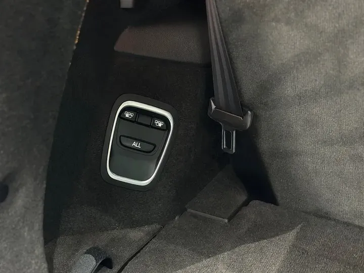 2018 Renault  Espace Classic 1.8T 224HP L4 7DCT,autocango,china used car exporter,china ev exporter,chinese used car exporter,chinese used ev exporter