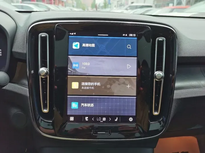 2022 Volvo C40 BEV 69KWH,autocango,china used car exporter,china ev exporter,chinese used car exporter,chinese used ev exporter