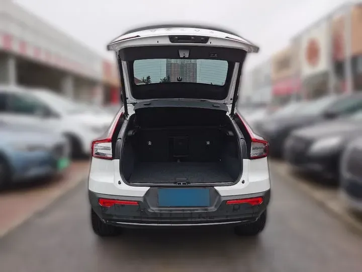 2022 Volvo C40 BEV 69KWH,autocango,china used car exporter,china ev exporter,chinese used car exporter,chinese used ev exporter