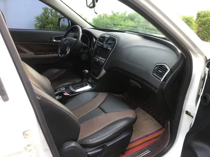 2015 GAC Trumpchi GS5 Super 2.0L 147HP L4 5AT,autocango,china used car exporter,china ev exporter,chinese used car exporter,chinese used ev exporter