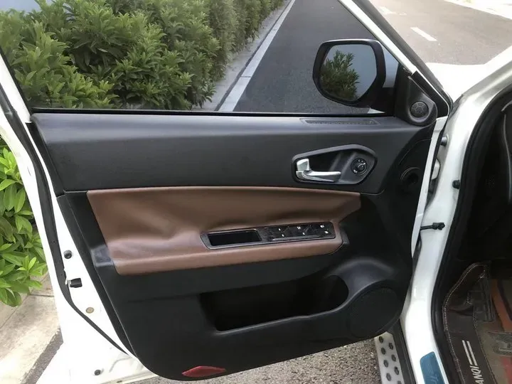 2015 GAC Trumpchi GS5 Super 2.0L 147HP L4 5AT,autocango,china used car exporter,china ev exporter,chinese used car exporter,chinese used ev exporter