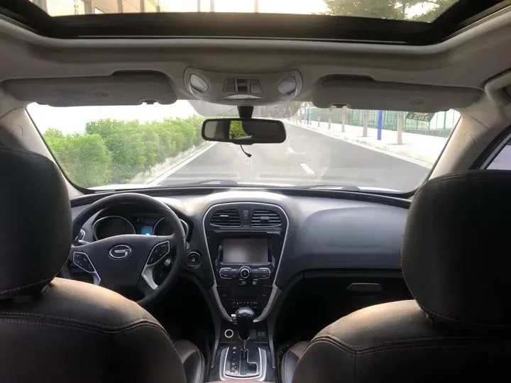 2015 GAC Trumpchi GS5 Super 2.0L 147HP L4 5AT,autocango,china used car exporter,china ev exporter,chinese used car exporter,chinese used ev exporter