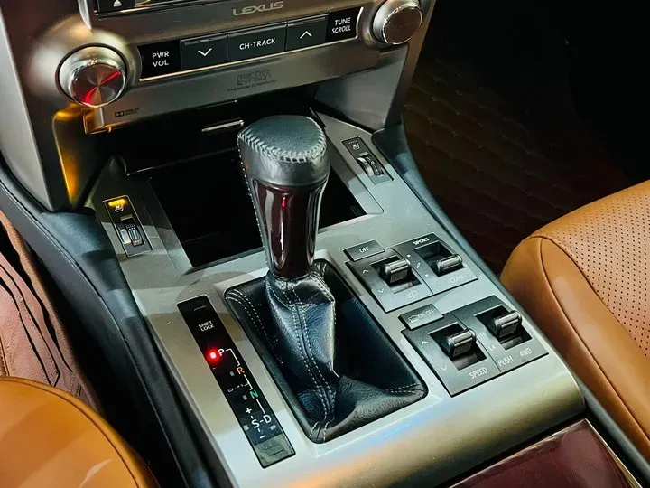 2014 Lexus GX 4.0L 275HP V6 5AT,autocango,china used car exporter,china ev exporter,chinese used car exporter,chinese used ev exporter