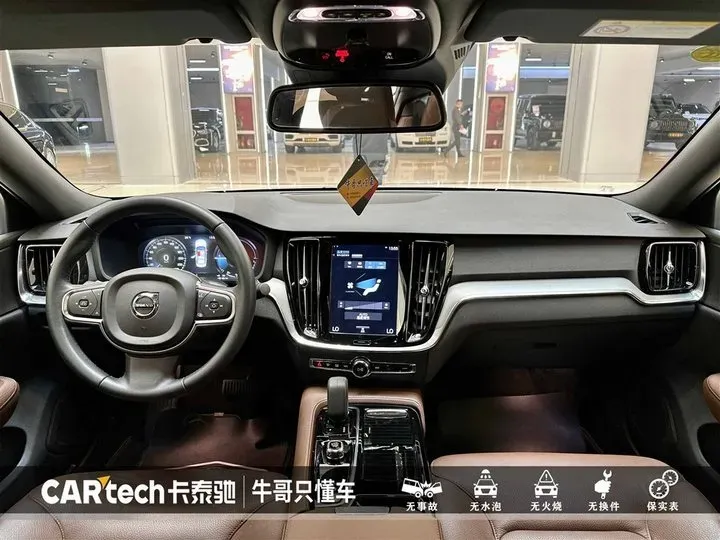2022 Volvo S60 2.0T 310HP L4 8AT PHEV 18.8KWH,autocango,china used car exporter,china ev exporter,chinese used car exporter,chinese used ev exporter