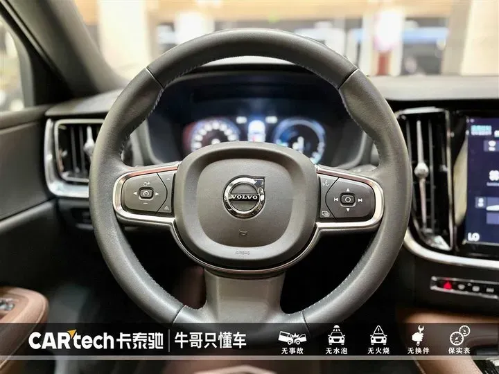 2022 Volvo S60 2.0T 310HP L4 8AT PHEV 18.8KWH,autocango,china used car exporter,china ev exporter,chinese used car exporter,chinese used ev exporter