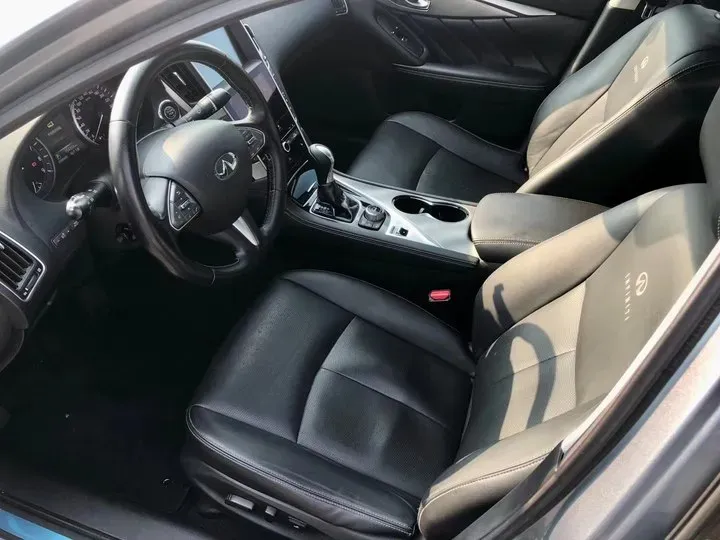 2014 Infiniti Q50 3.7L 351HP V6 7AT,autocango,china used car exporter,china ev exporter,chinese used car exporter,chinese used ev exporter