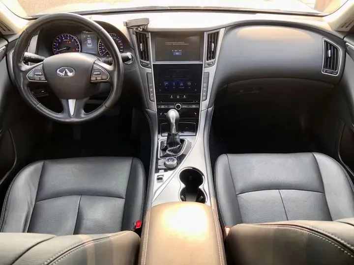 2014 Infiniti Q50 3.7L 351HP V6 7AT,autocango,china used car exporter,china ev exporter,chinese used car exporter,chinese used ev exporter