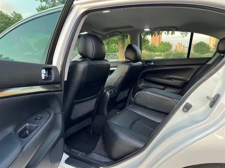 2013 Infiniti G Series 2.5L 235HP V6 7AT,autocango,china used car exporter,china ev exporter,chinese used car exporter,chinese used ev exporter