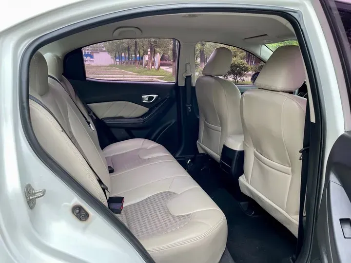 2014 GAC Trumpchi GA3S 1.6L 122HP L4 4AT,autocango,china used car exporter,china ev exporter,chinese used car exporter,chinese used ev exporter