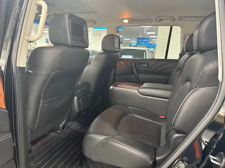 2016 Infiniti QX80 5.6L 398HP V8 7AT,autocango,china used car exporter,china ev exporter,chinese used car exporter,chinese used ev exporter