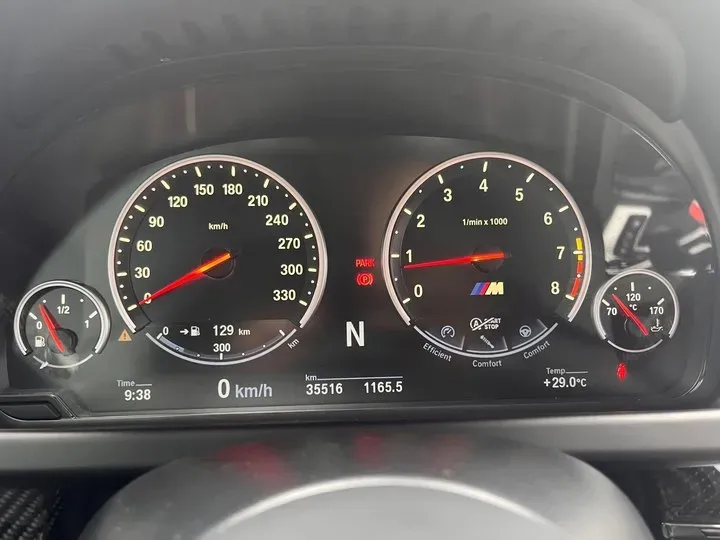 2015 BMW M6 4.4T 560HP V8 7DCT,autocango,china used car exporter,china ev exporter,chinese used car exporter,chinese used ev exporter