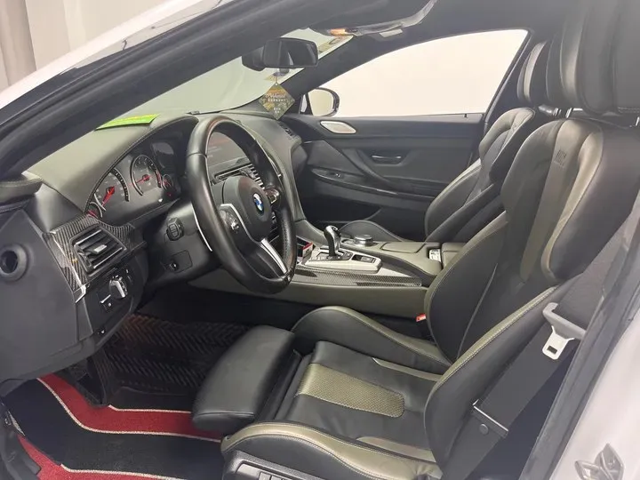 2015 BMW M6 4.4T 560HP V8 7DCT,autocango,china used car exporter,china ev exporter,chinese used car exporter,chinese used ev exporter