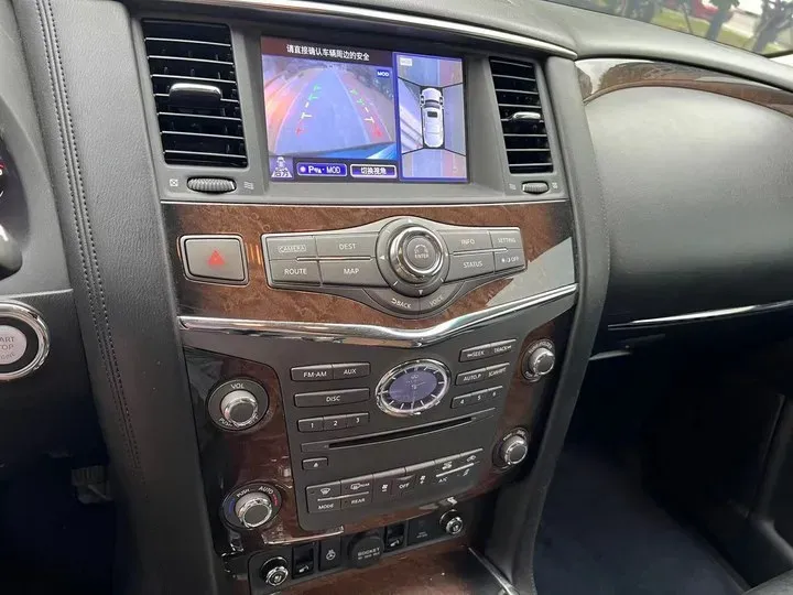 2013 Infiniti QX80 5.6L 398HP V8 7AT,autocango,china used car exporter,china ev exporter,chinese used car exporter,chinese used ev exporter