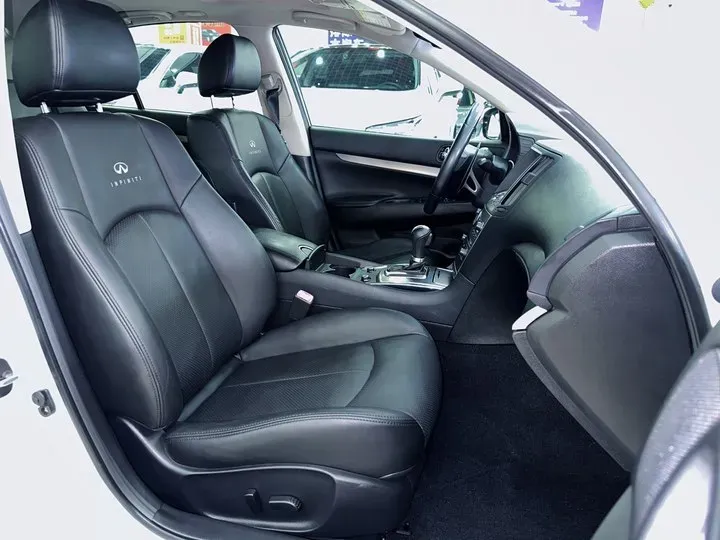 2013 Infiniti G Series 3.7L 351HP V6 7AT,autocango,china used car exporter,china ev exporter,chinese used car exporter,chinese used ev exporter