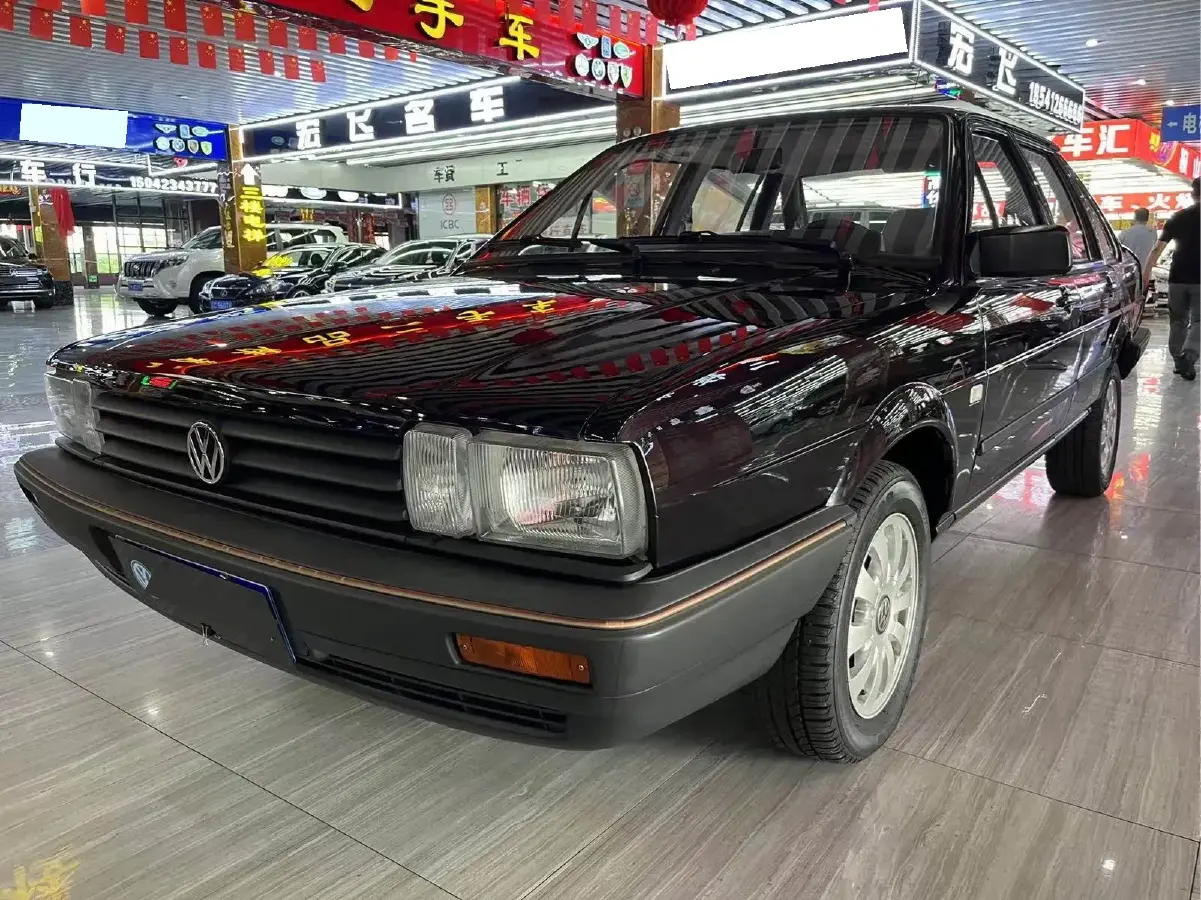 2004 Volkswagen Santana Classic 1.6L 87HP L4 5MT