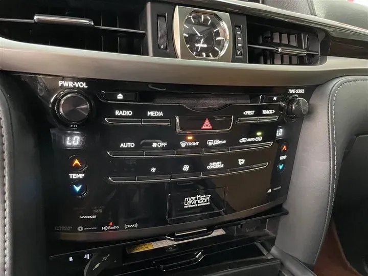 2009 Lexus LX 5.7L 367HP V8 6AT,autocango,china used car exporter,china ev exporter,chinese used car exporter,chinese used ev exporter