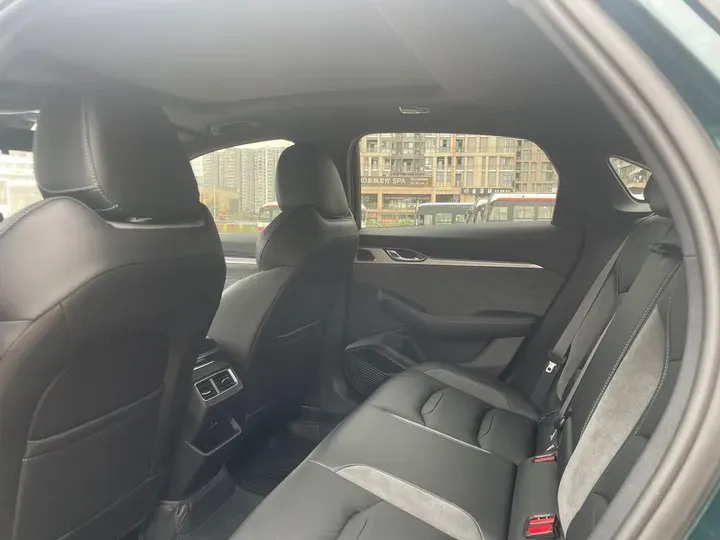 2023 Geely Preface 2.0T 190HP L4 7DCT,autocango,china used car exporter,china ev exporter,chinese used car exporter,chinese used ev exporter