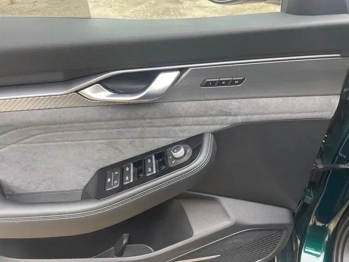 2023 Geely Preface 2.0T 190HP L4 7DCT,autocango,china used car exporter,china ev exporter,chinese used car exporter,chinese used ev exporter