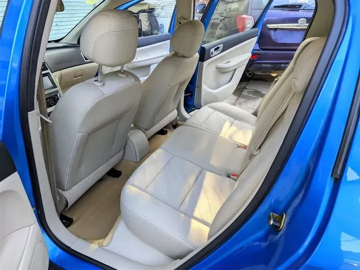 2013 Peugeot 307 1.6L 117HP L4 5MT,autocango,china used car exporter,china ev exporter,chinese used car exporter,chinese used ev exporter