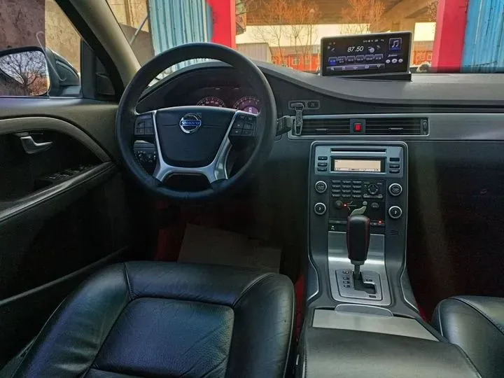 2011 Volvo S80L 2.0T 203HP L4 6DCT,autocango,china used car exporter,china ev exporter,chinese used car exporter,chinese used ev exporter