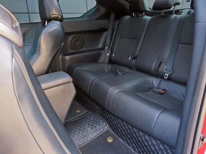 2014 Toyota Zelas 2.5L 181HP L4 6AT,autocango,china used car exporter,china ev exporter,chinese used car exporter,chinese used ev exporter