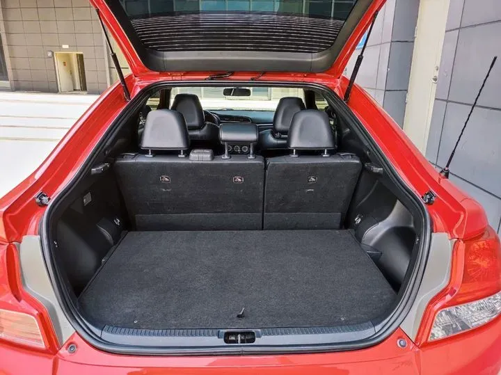 2014 Toyota Zelas 2.5L 181HP L4 6AT,autocango,china used car exporter,china ev exporter,chinese used car exporter,chinese used ev exporter