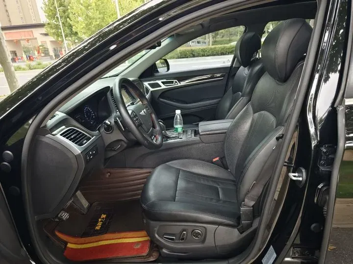 2015 Hyundai Cenesis 3.0L 257HP V6 8AT,autocango,china used car exporter,china ev exporter,chinese used car exporter,chinese used ev exporter