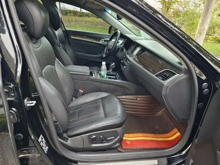 2015 Hyundai Cenesis 3.0L 257HP V6 8AT,autocango,china used car exporter,china ev exporter,chinese used car exporter,chinese used ev exporter