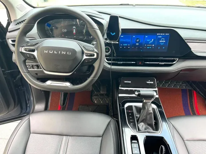 2020 WuLing KaiJie 1.5T 147HP L4 CVT,autocango,china used car exporter,china ev exporter,chinese used car exporter,chinese used ev exporter