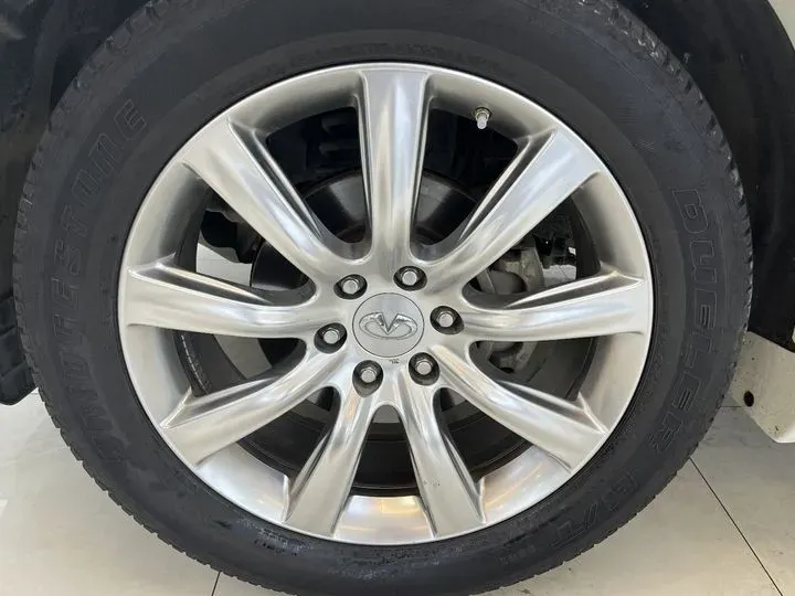 2013 Infiniti QX80 5.6L 398HP V8 7AT,autocango,china used car exporter,china ev exporter,chinese used car exporter,chinese used ev exporter