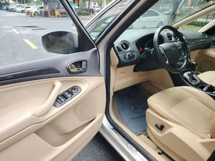 2007 Ford S-Max 2.3L 160HP L4 6AT,autocango,china used car exporter,china ev exporter,chinese used car exporter,chinese used ev exporter
